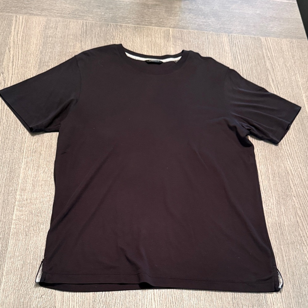 Saks Fifth Avenue Black Short Sleeve Tee